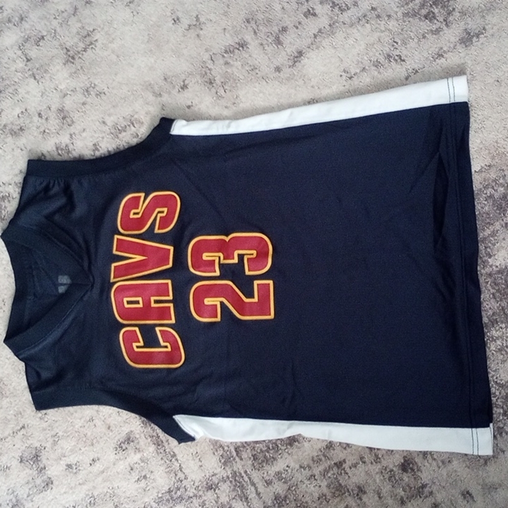 Cavs jersey